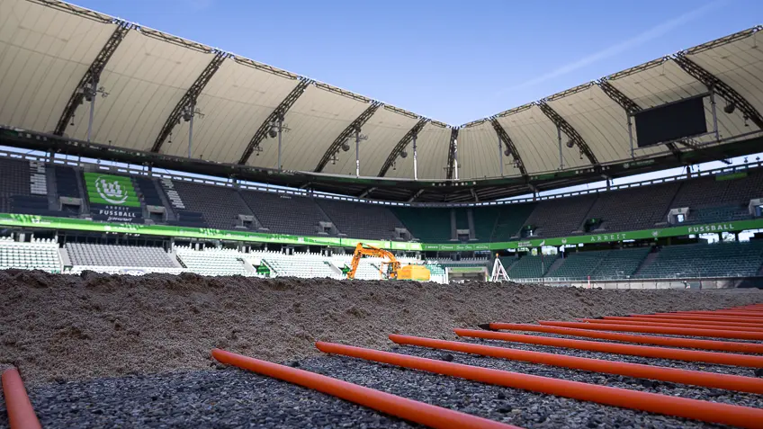 Die Volkwagen Arena in Wolfsburg erhält eine Rasenheizung mit Dämmung