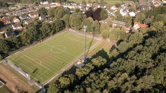 neuer Kunstrasenplatz in Bielefeld Theesen